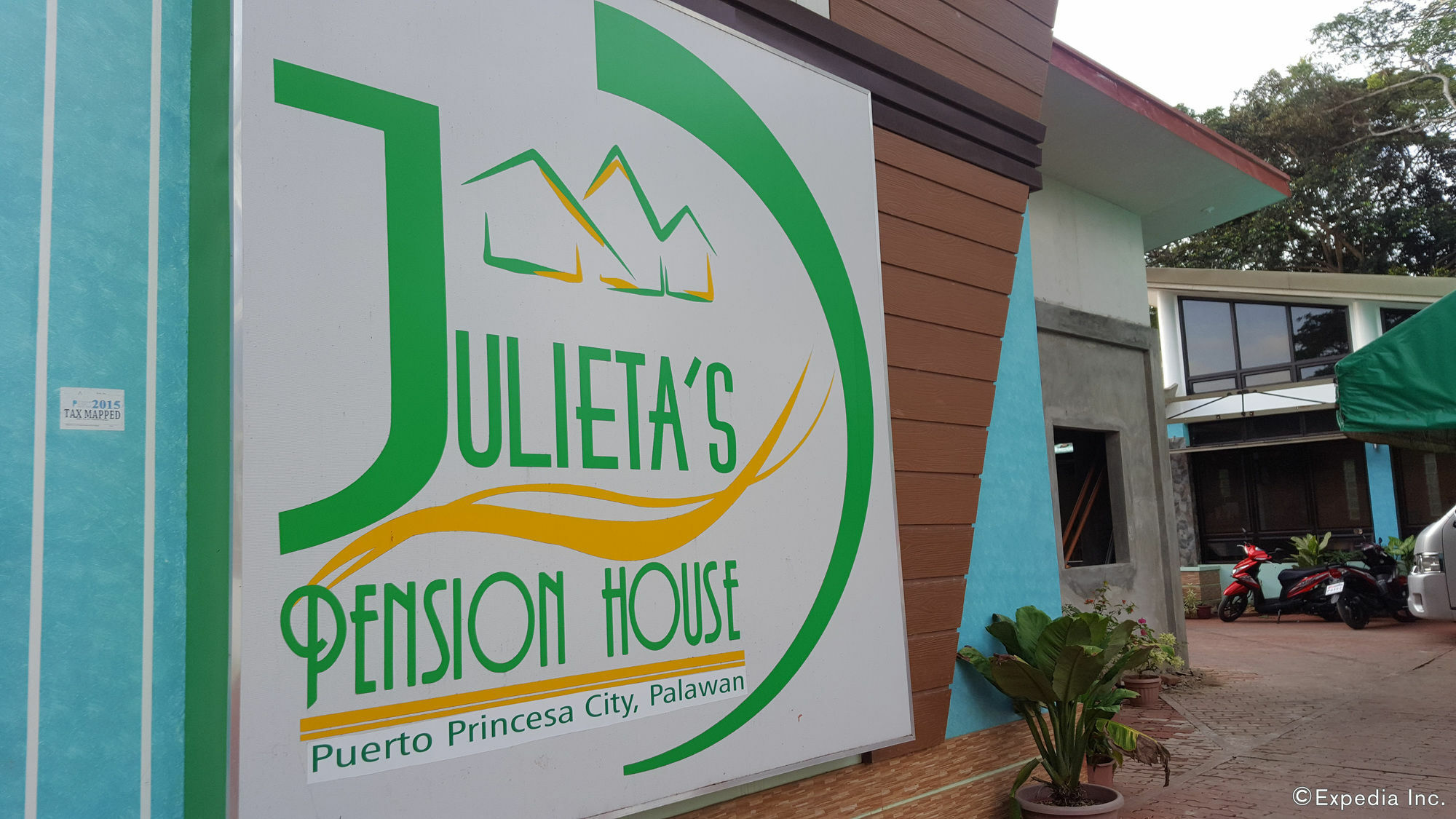 Julieta'S Pension House Puerto Princesa Exterior photo